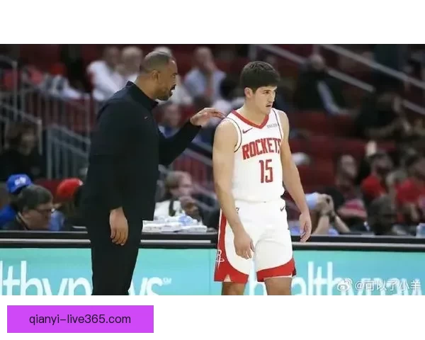 乌度卡因伊森状态低迷调整阵容考察谢泼德希望杜兰特主场超越乔丹